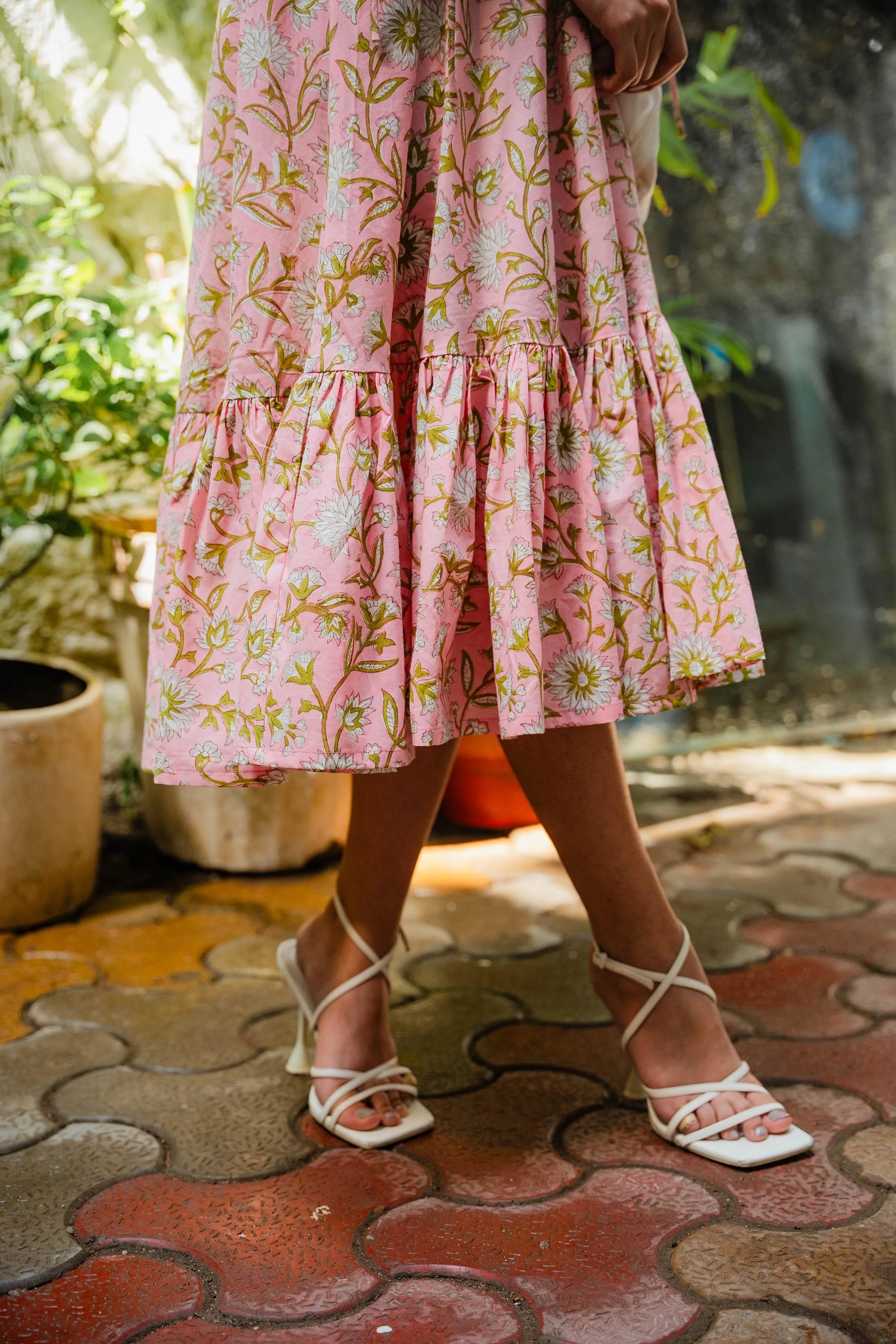 Pink Romantic Flare Dress - Odhanon