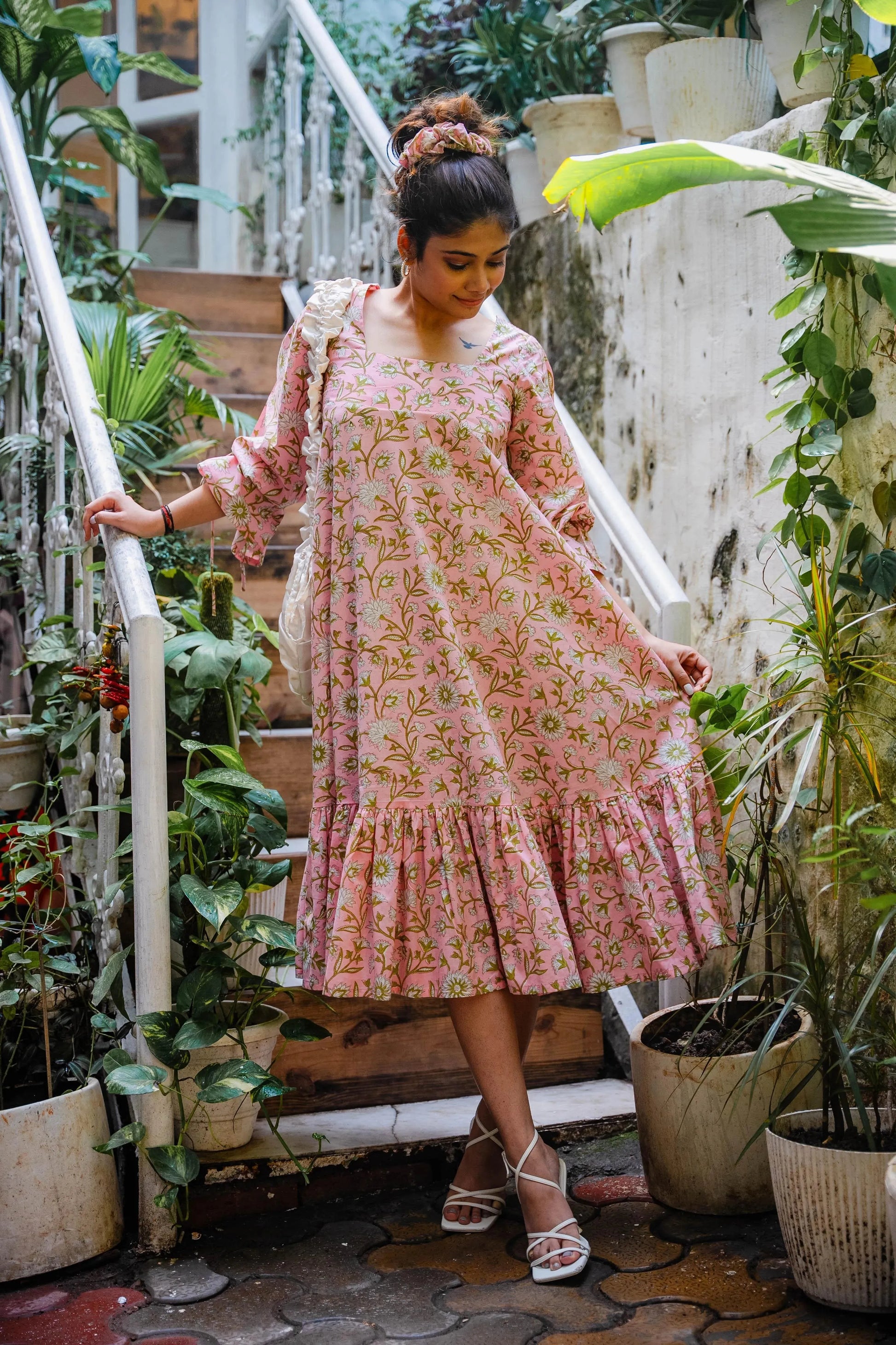 Pink Romantic Flare Dress - Odhanon